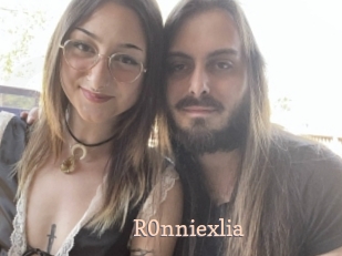 r0nniexlia Chaude Vision