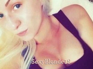 SexyBlonde_19