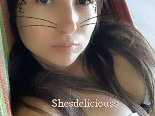 Shesdeliciouss