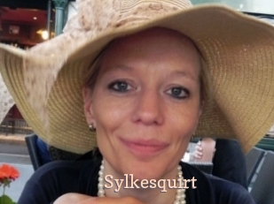 sylkesquirt Chaude Vision