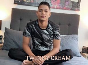 TWINKY_CREAM Chaude Vision