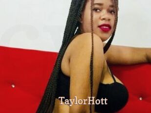 TaylorHott Chaude Vision