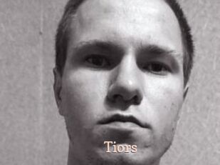 Tiors