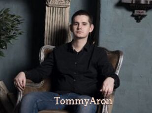 TommyAron Chaude Vision
