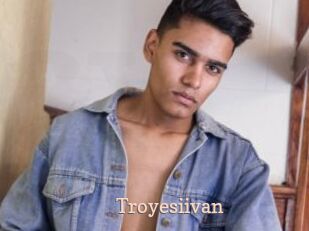 troyesiivan Chaude Vision