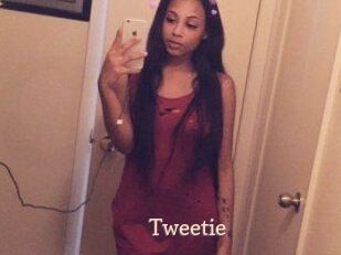 tweetie Chaude Vision