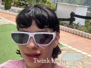 Twink_kevin