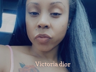 Victoria_dior