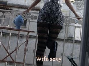 Wife_sexy