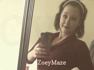 Zoey_Maze